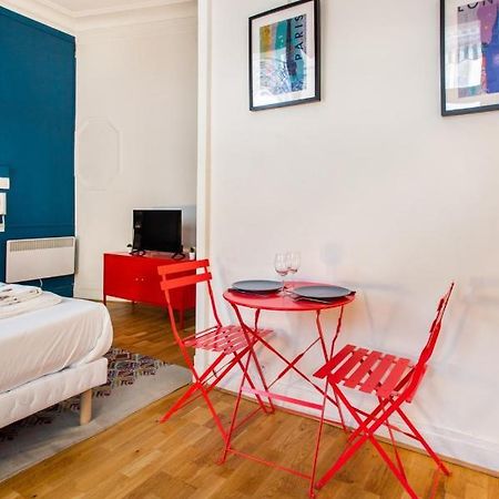 Cozy Studio In The Heart Of Paris - Your Perfect Home Away From Home Exteriör bild